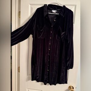 Vada Winter Velvet Shirt Dress